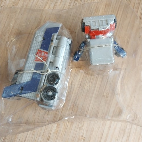 Transformers Bot Shots Optimus prime Trailer Launcher Hasbro Tomy 2011 Mini Bot - Picture 9 of 12
