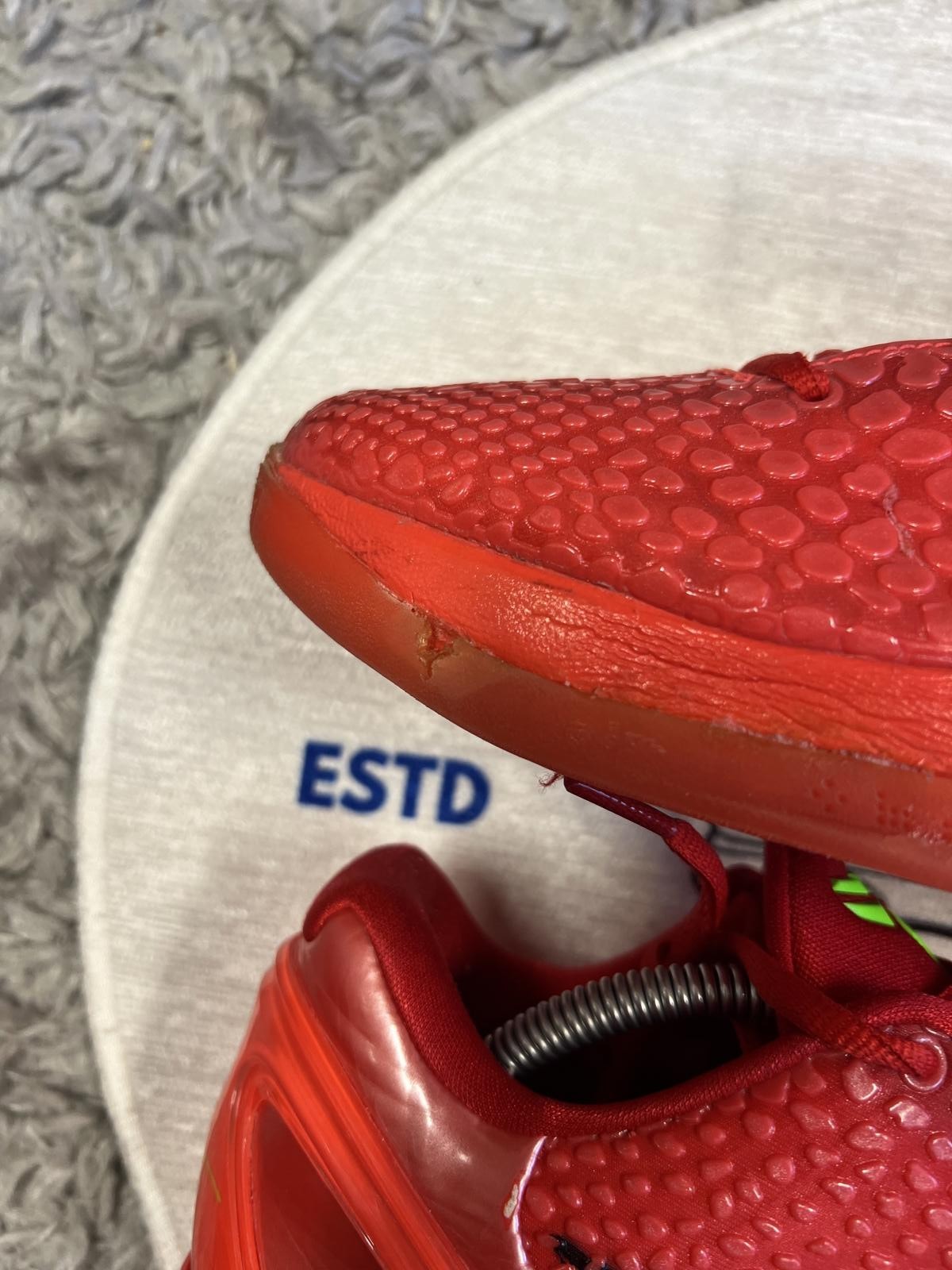 Nike Zoom Kobe 6 Protro 'Reverse Grinch' - image 3