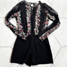 BCBGeneration Lace Long Sleeve Partian Open Back Floral Pattern Romper Sz 2