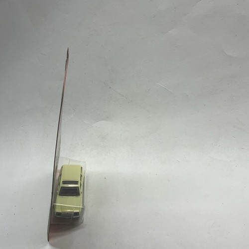 Matchbox #53 15 Mercedes Benz S123 Station Wagon 300 TD amarillo cremoso estuche S - Imagen 4 de 11