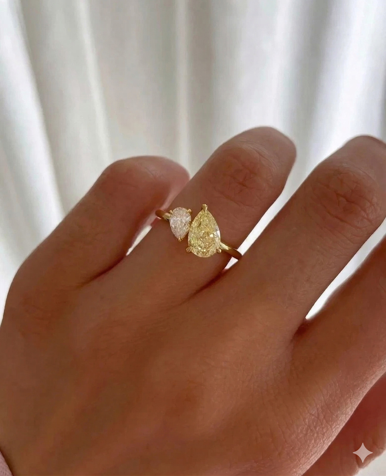 14K Yellow Gold Pear Toi Moi Fancy Vivid Yellow Lab Grown Diamond Ring IGI 2 Ct