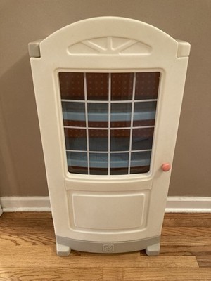 Rare Vintage Step 2 Child Size China Cabinet Hutch Pantry 