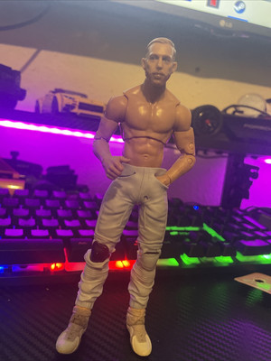   Freshly Squeezed Orange Cassidy Aew Unrivaled Loose Figure Only