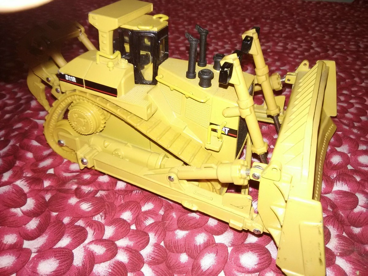 CATERPILLAR D11R DIECAST BULLDOZER RIPPER 1:50 SCALE NORSCOT Walsh
