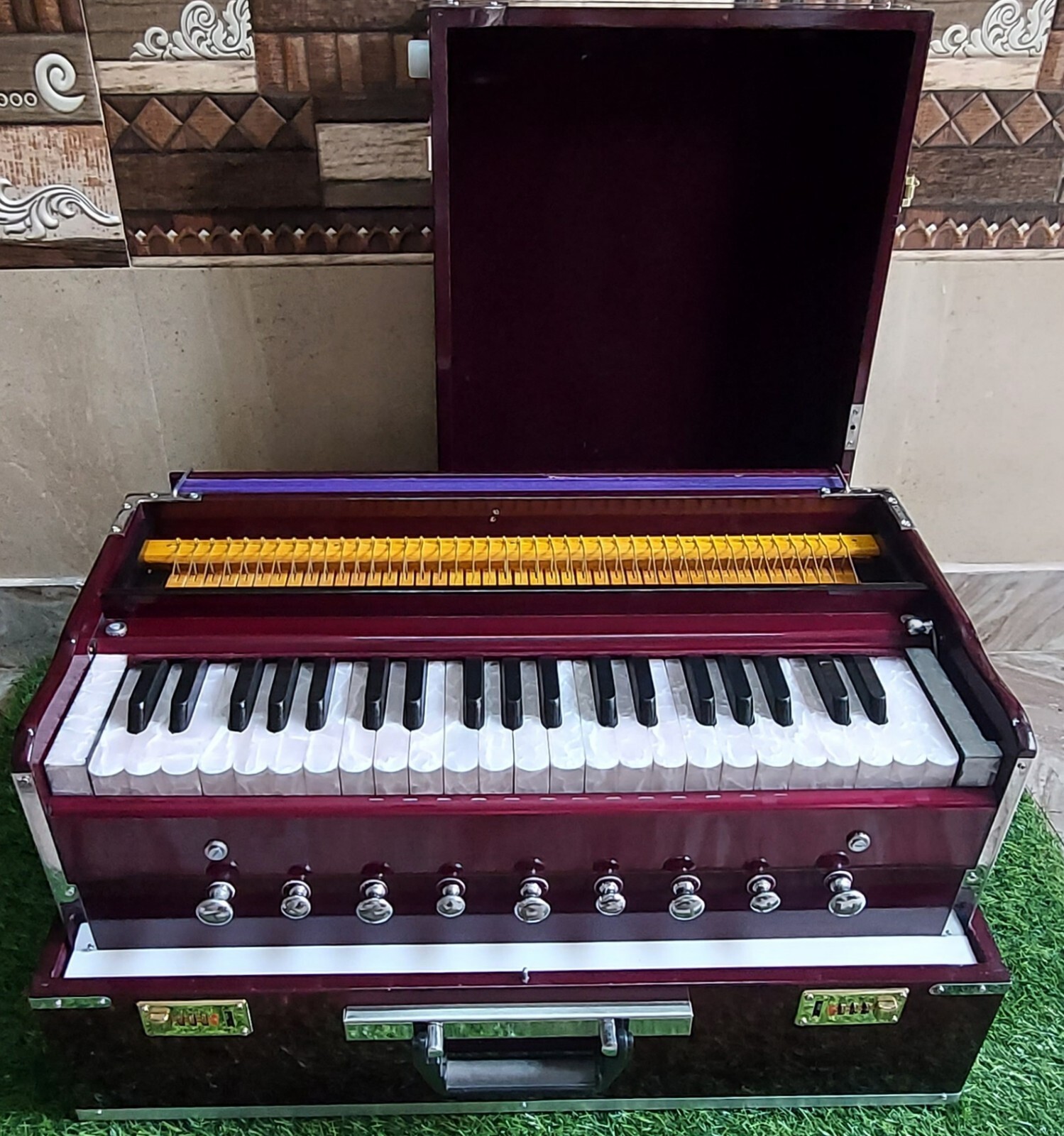 Portable Harmonium 3.5 Octave 9 Stopper Harmonium with Coupler and BAG