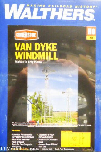 Walthers Cornerstone HO #933-3198 Van Dyke Farm Windmill (Kit Form) 2 in Package - Afbeelding 1 van 1