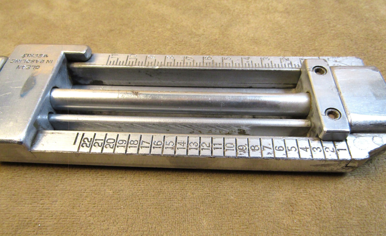 VINTAGE LUDLOW NO.19492 22 PICA TYPESETTING PRINTER PRINTING COMPOSING STICK