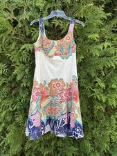 Nine west size 4 sleeveless floral dress