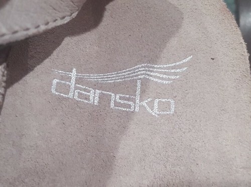 Dansko Comfort Heels - Picture 5 of 10