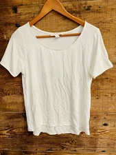 Kerisma - Short Sleeve Lux Tee- Off White. Size M. Style T1027