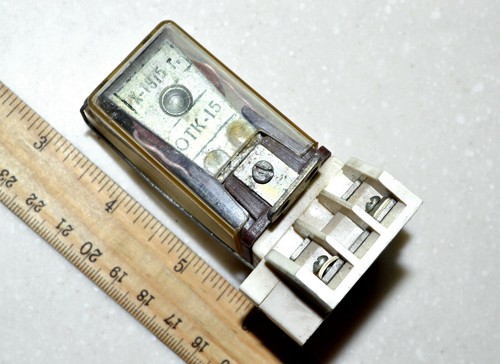1x relè intermedio elettromagnetico RPU-0 24 V URSS sovietica - Foto 4 di 4