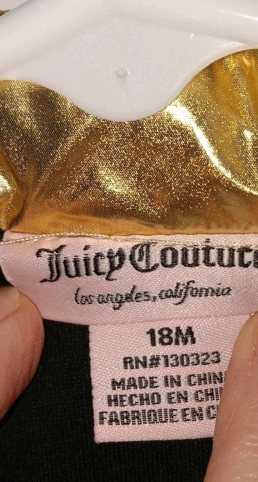 Juicy Couture Girls Puffy Vest Size 18M Gold Shiny Metallic Button Snap - Image 4 of 4