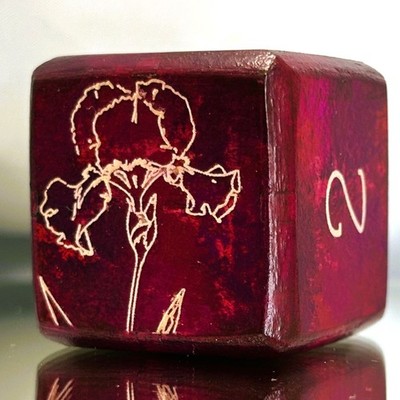 Blooming Bold - Graceful Under Pressure - Backgammon Doubling Cube 36mm