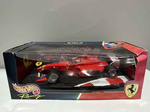 Hot Wheels 1/18 Scale diecast - 24629 1999 Ferrari F399 Eddie Irvine F1