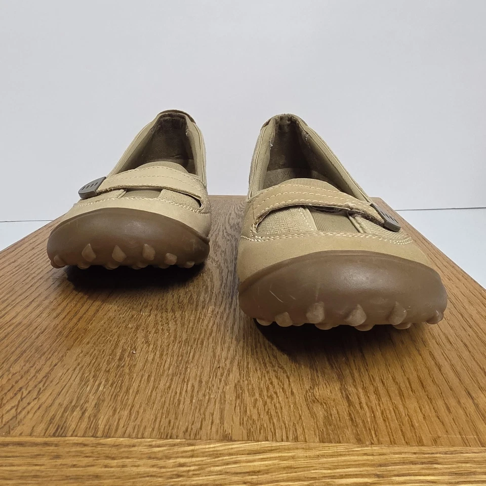 Zapatos Lands' End para mujer talla 9,5 tostados Mary Jane sin cordones punta de goma al aire libre planos Foto 2 de 4