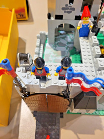 Vintage LEGO Castle: King's Mountain Fortress (6081) with all the kings horses