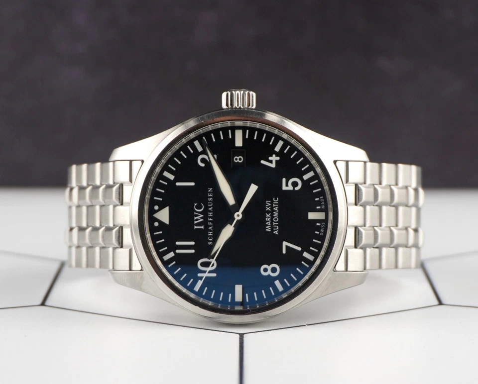 Reloj para hombre IWC 39mm Pilot Mark XVI esfera negra acero inoxidable IW325504 Foto 2 de 4