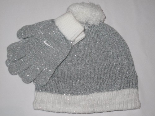 NWT NIKE GIRL 2pc hat youth size 7/16 silver white - Picture 2 of 4