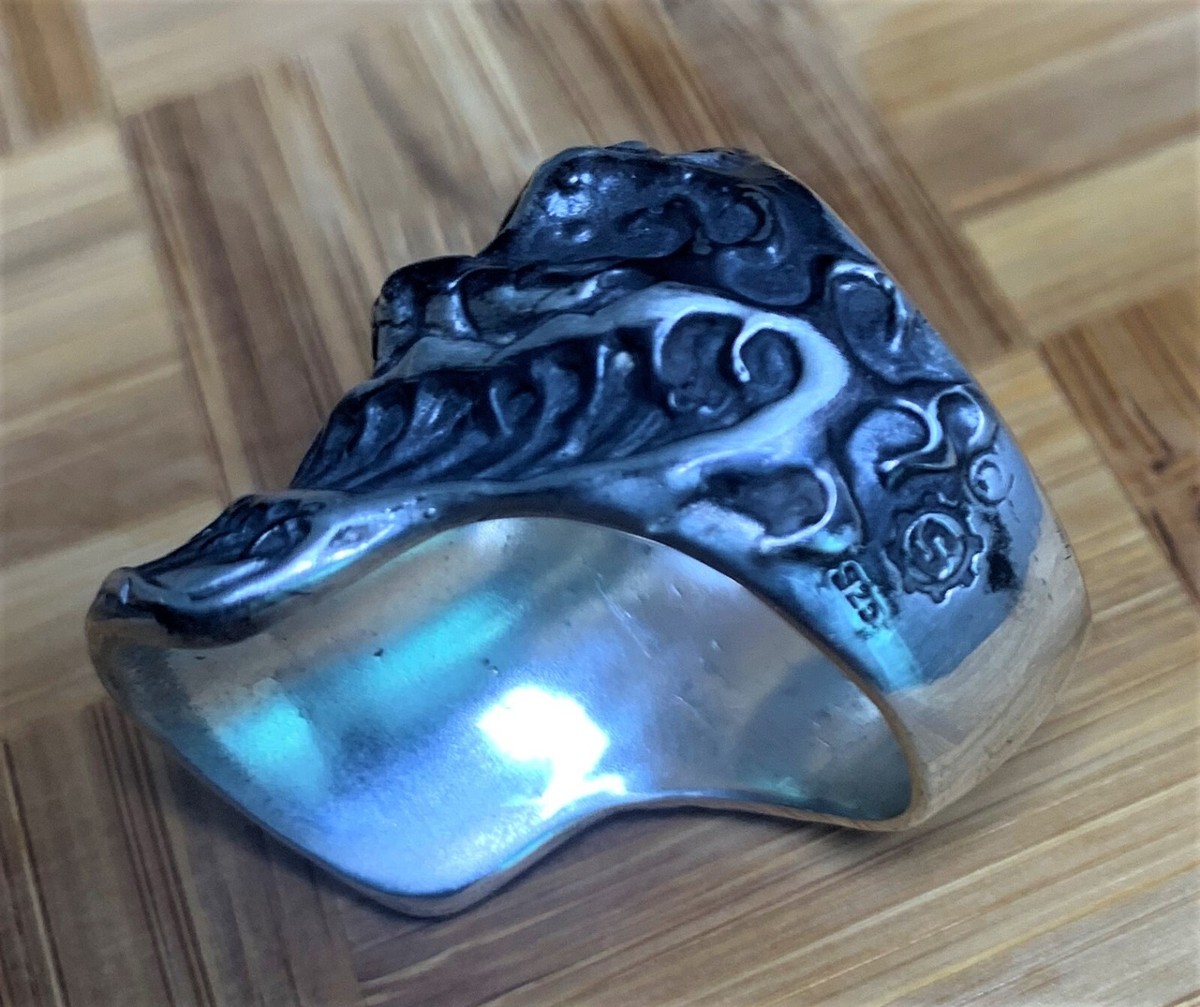 Rare STARLINGEAR Kanagawa Stealth puncher sterling ring Rare STARLINGEAR Kanagawa Stealth puncher sterling ring