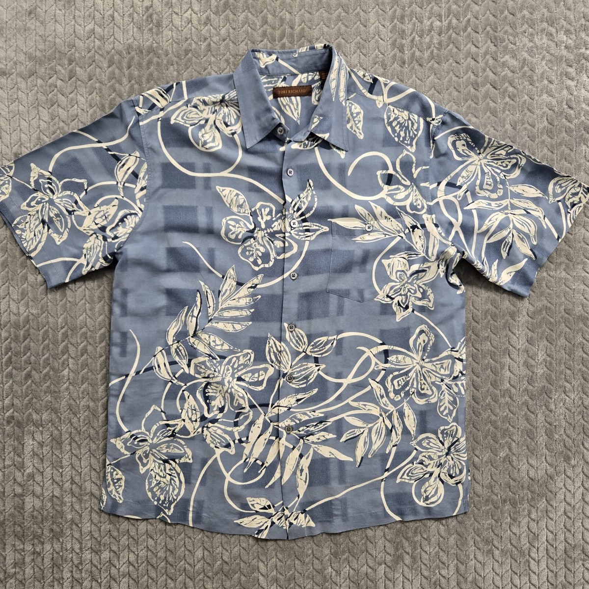Tori Richard Shirt Mens Size Large Blue Hawaiian Floral 100% Silk