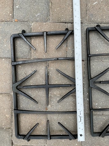 GE Profile 30" Black Metal Burner Grates Gas Cooktop Model JGP933SEK2SS Lot Of 2 - Picture 9 of 12