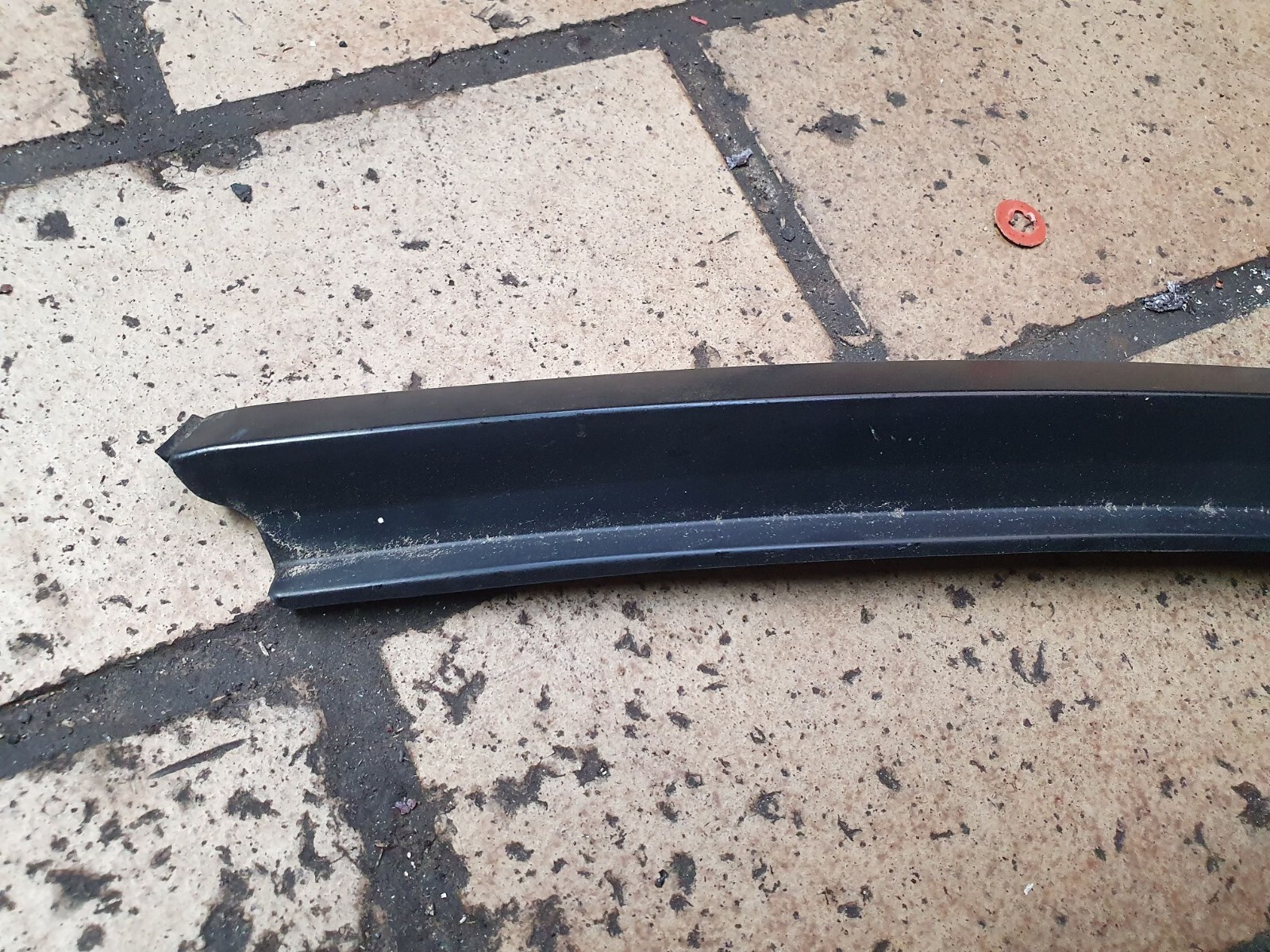 8891 HONDA CRX EE8 EF8 OEM right REAR QUARTER GLASS WINDOW TRIM eBay