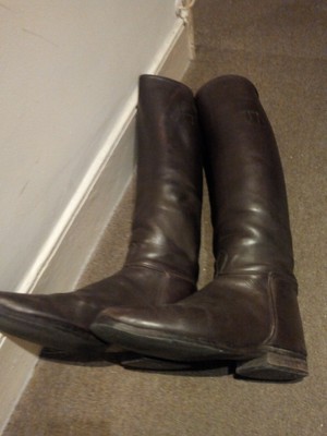 equestrian boots uk