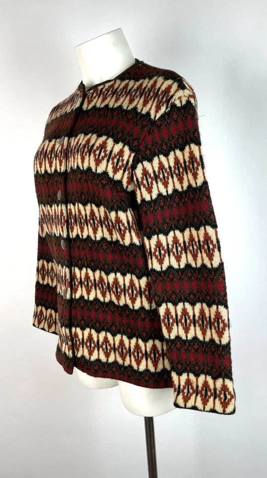 Cárdigan tejido de lana vintage de los años 50-60 SUECIA ISLANDESA BOTONES DE PELTRE 12 se adapta a 34" B Foto 4 de 4
