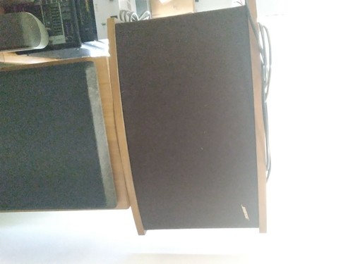Two Bose 901 series VI speakers including bose eq