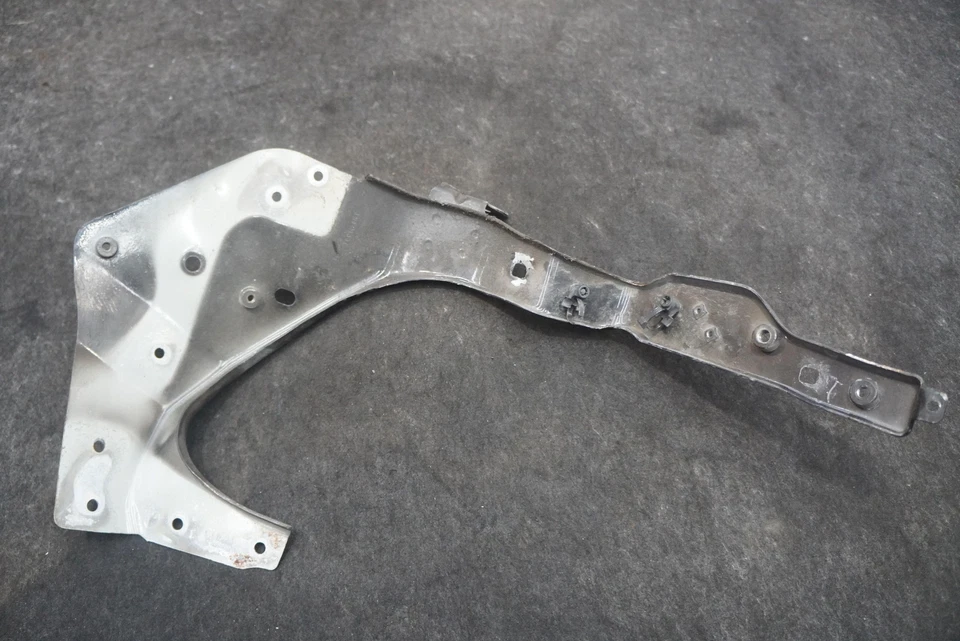 Marco de soporte de soporte de faro delantero derecho 3W0805072 Bentley Continental GT 05 Foto 4 de 4