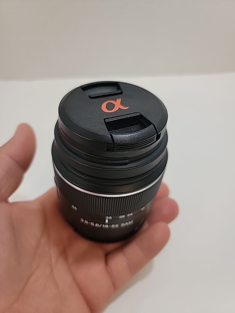 Sony alpha DT 18-55mm SAM Lens SAL1855 Both Caps