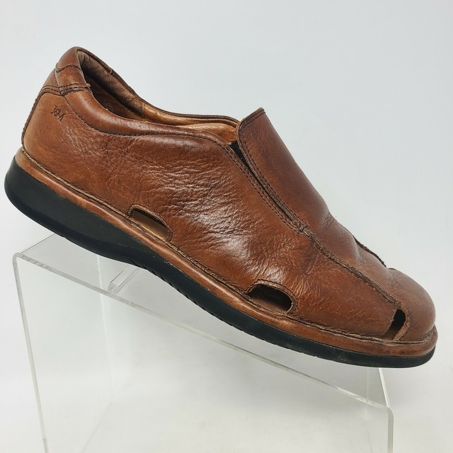 best shoe width for flat feet