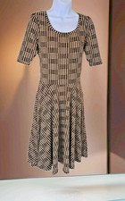 LuLaRoe Nicole Dress S Black Khaki Fit n Flare Short Sleeve Stretch Knit Flowy