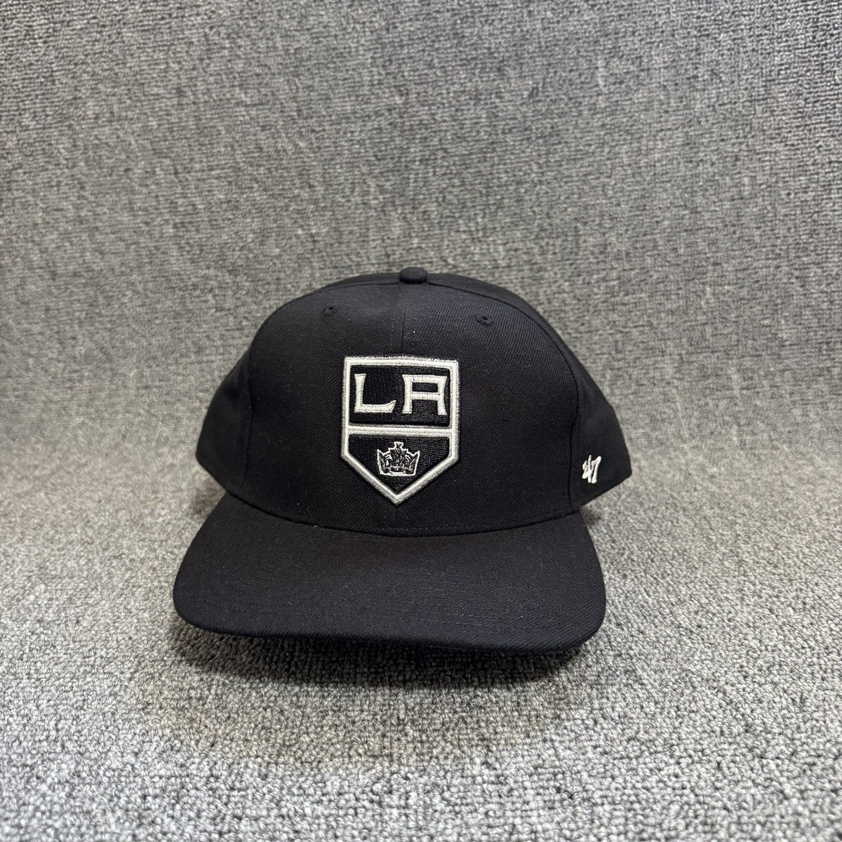 '47 Brand Los Angeles Kings Fitted Cap Curved Brim Black 7 3/4 NHL Hat