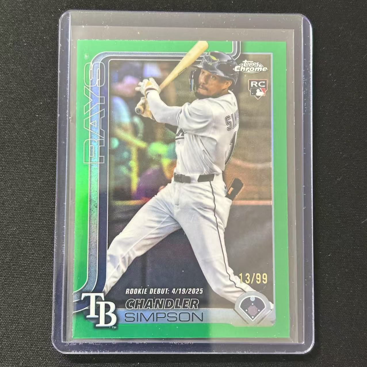 🔌IU 2025 TOPPS CHROME UPDATE SERIES DEBUT GREEN /99 RC CHANDLER SIMPSON