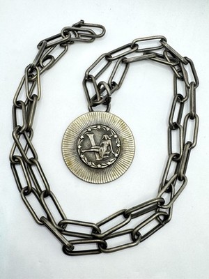 Vtg 70 s Sarah Coventry VIRGO Pewter Medallion Sun Signs Zodiac Pendant Necklace