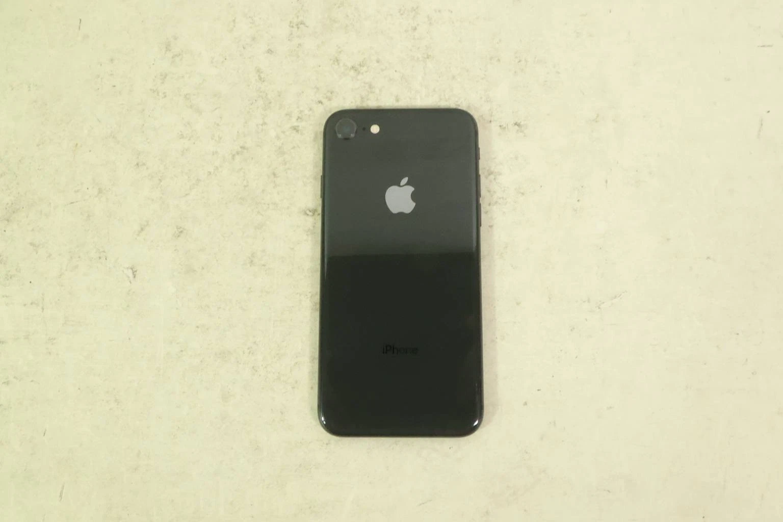 APPLE IPHONE 8 | MQ722LL/A | 4.7" | 64GB | UNLOCKED | SPACE GRAY image 2