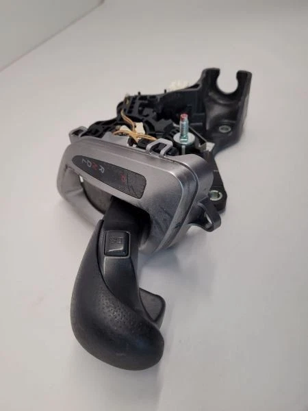 2013 13 HONDA ODYSSEY Automatic Transmission Shift Assembly OEM Shifter - Image 2 of 4