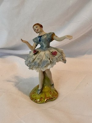 Occupied Japan Hand Painted Porcelain Ballerina Figurine Blue Dress MPN 519