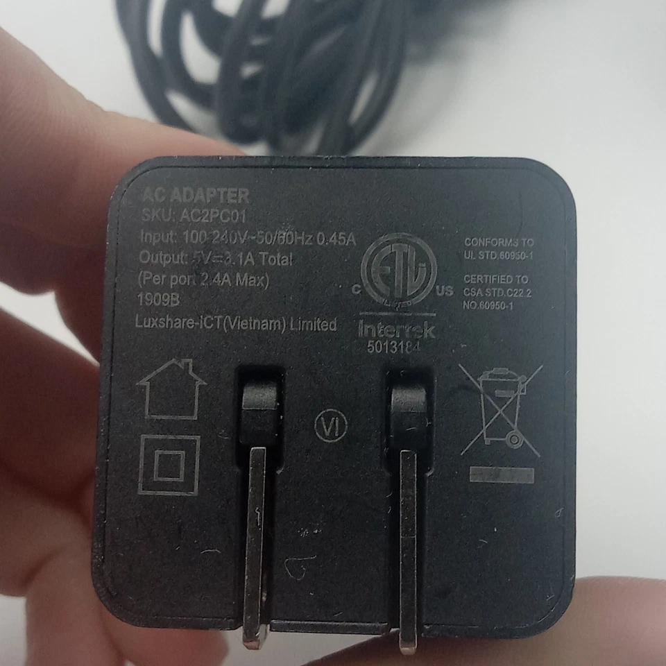 Samsung Wireless Fast Charger EP-NG930 For Galaxy Phones W Cord Tested Working - Image 2 of 4