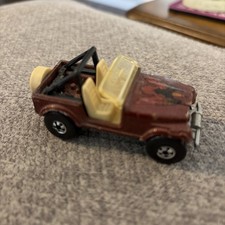 Vintage 1981 Hot Wheels Diecast Brown Jeep Cj-7 4x4 Eagle Black Seats Vintage 1981 Hot Wheels Diecast Brown Jeep Cj-7 4x4 Eagle Black Seats
