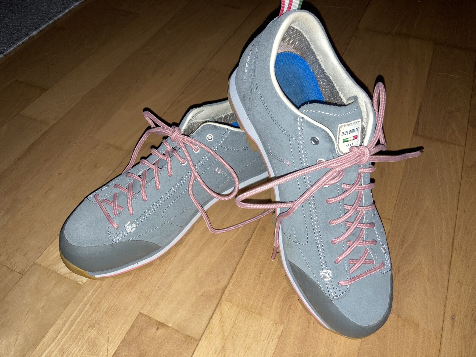 Bild 1 von 6