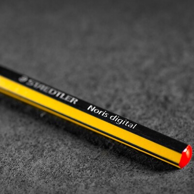 Jumbo 180J STAEDTLER Noris Digital Ini 180 22, 2-in-1 Stylus Pen