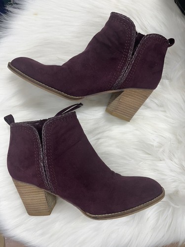 Dolce Vita Shoes DV8 Burgundy booties 