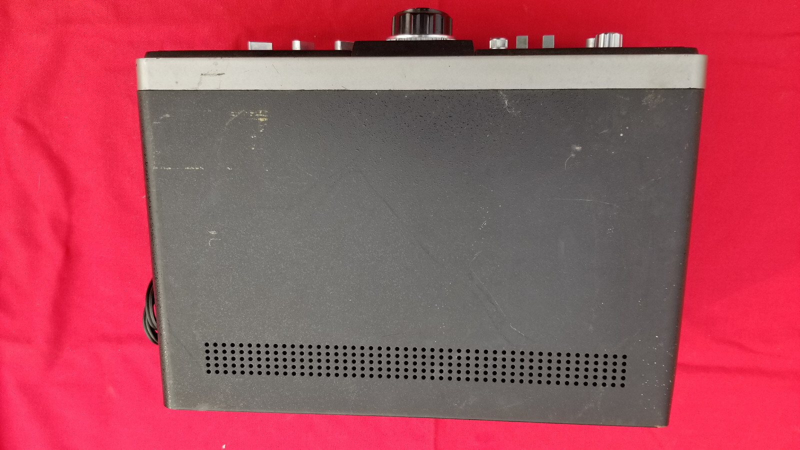 Realistic DX-300 Quartz Synthesized Communication Base Station Receiver