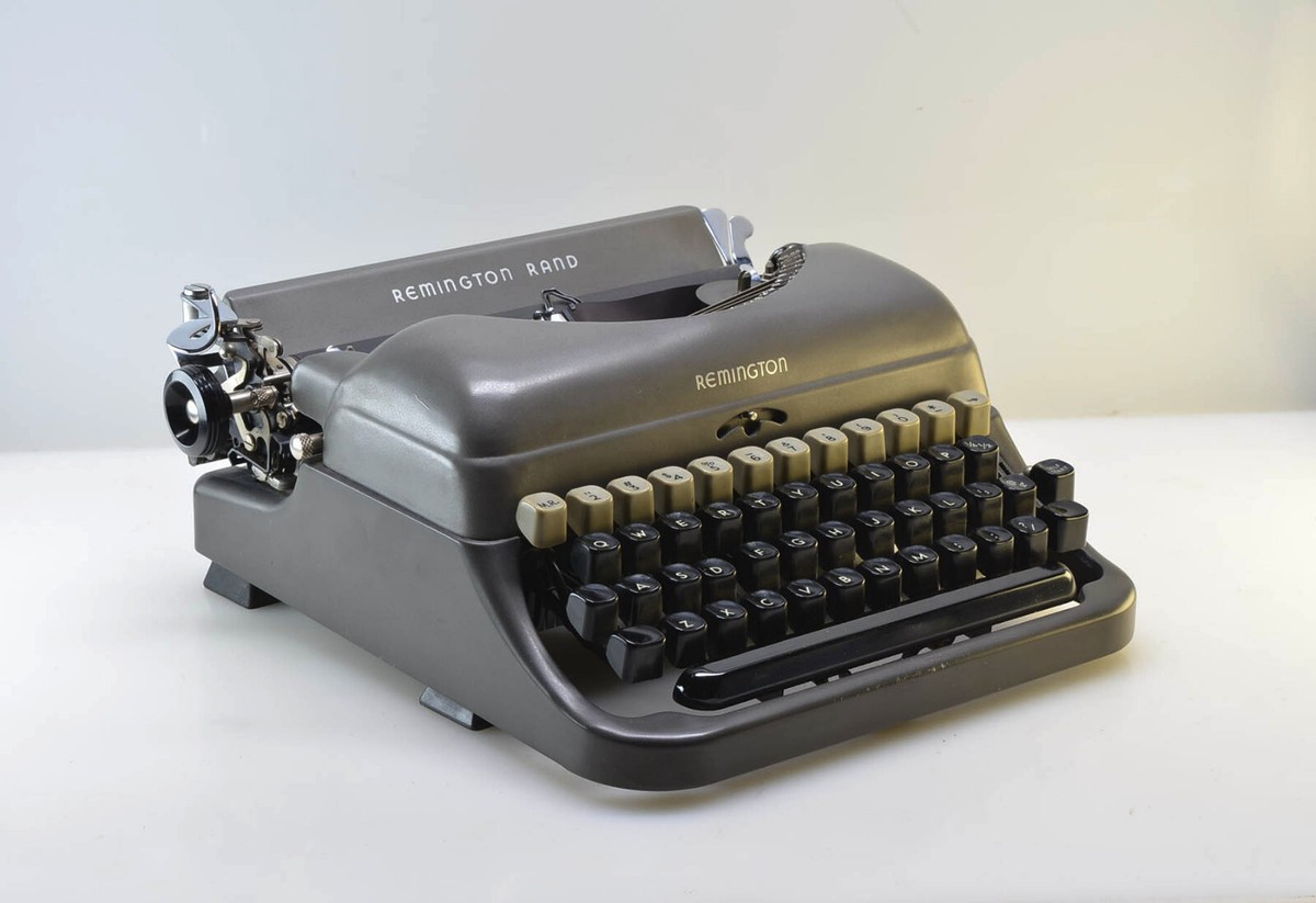 RARE 1949 Remington 'Line Portable' / Model 5 Typewriter