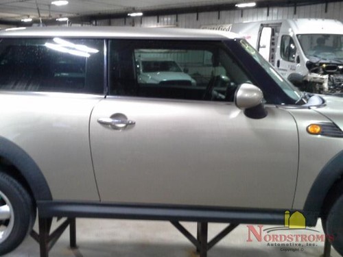 2007 Mini Cooper AC Condenser - Picture 8 of 12