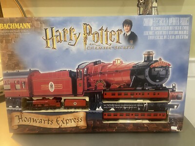 2002 Harry Potter Electric Train Set - Hogwarts Express Chamber of Secrets