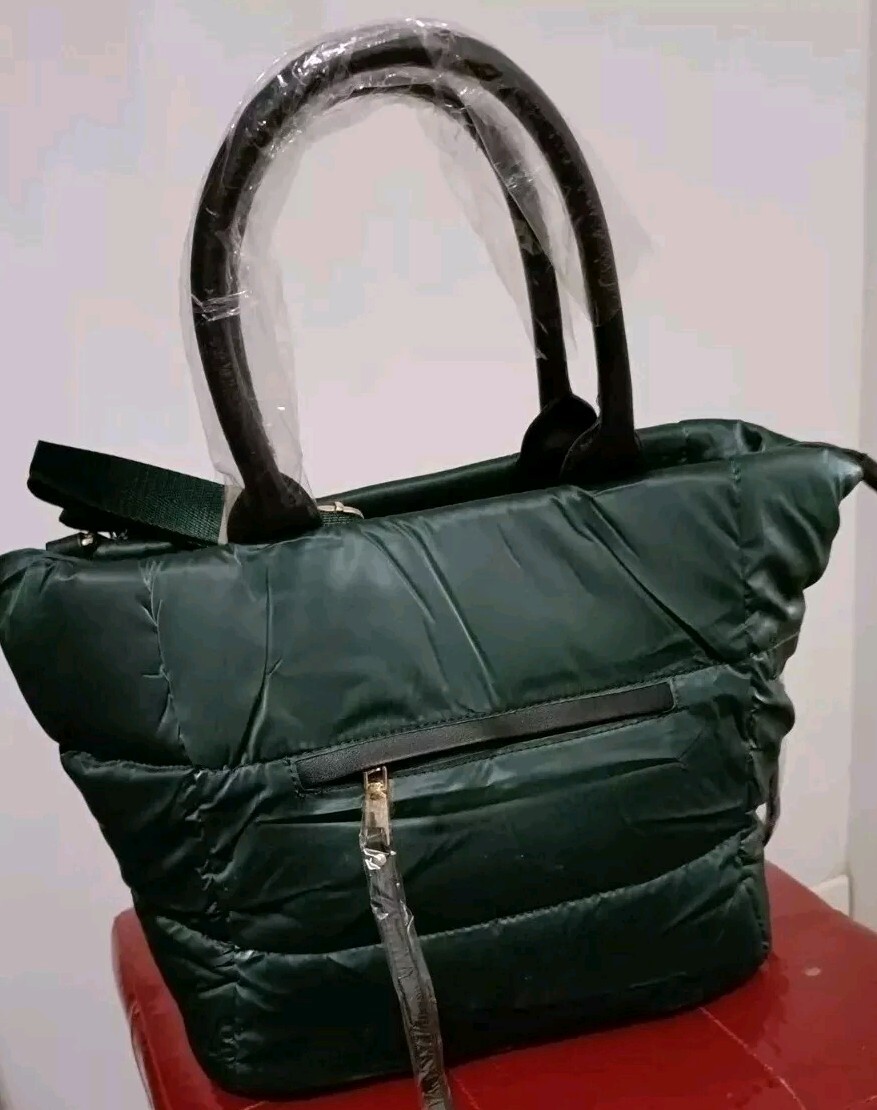 Foto 5 di 5