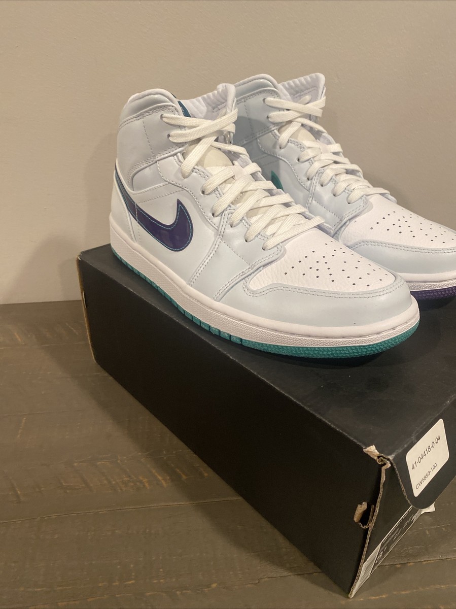 Size 8.5 - Luka Doncic x Air Jordan 1 SE Mid Pregame Pack